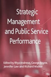 Cover von Strategic Management and Public Service Performance
